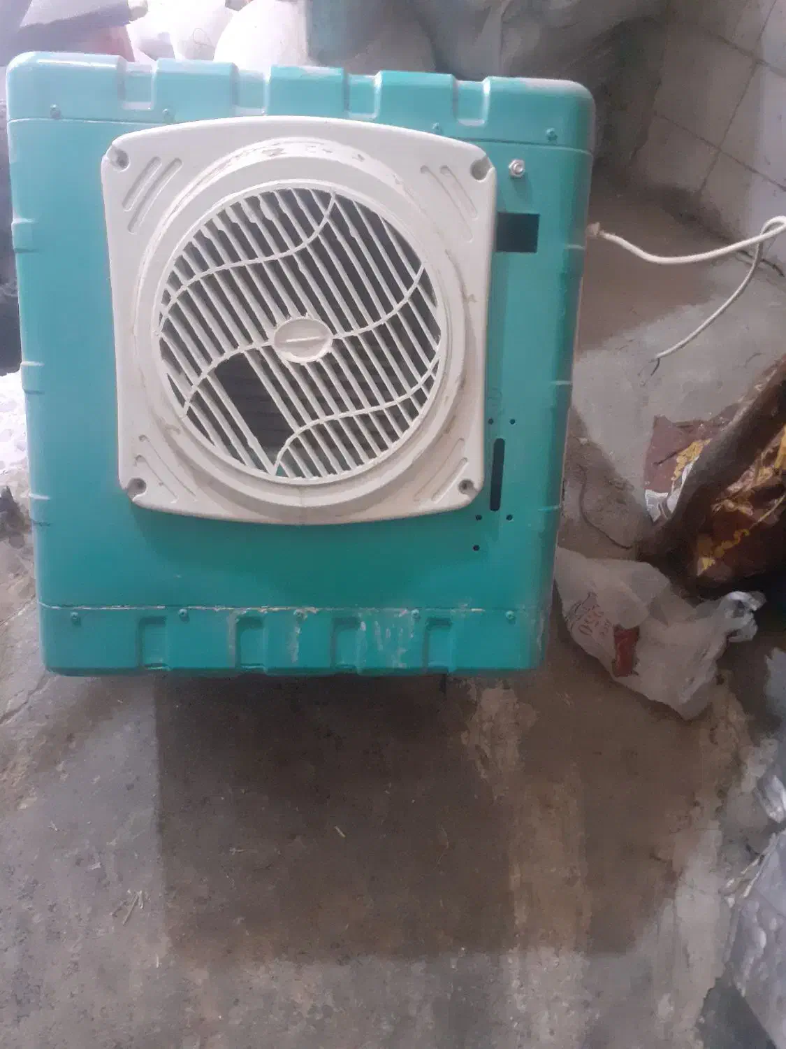 قاب کولرابی|کولر آبی|کرمانشاه, |دیوار