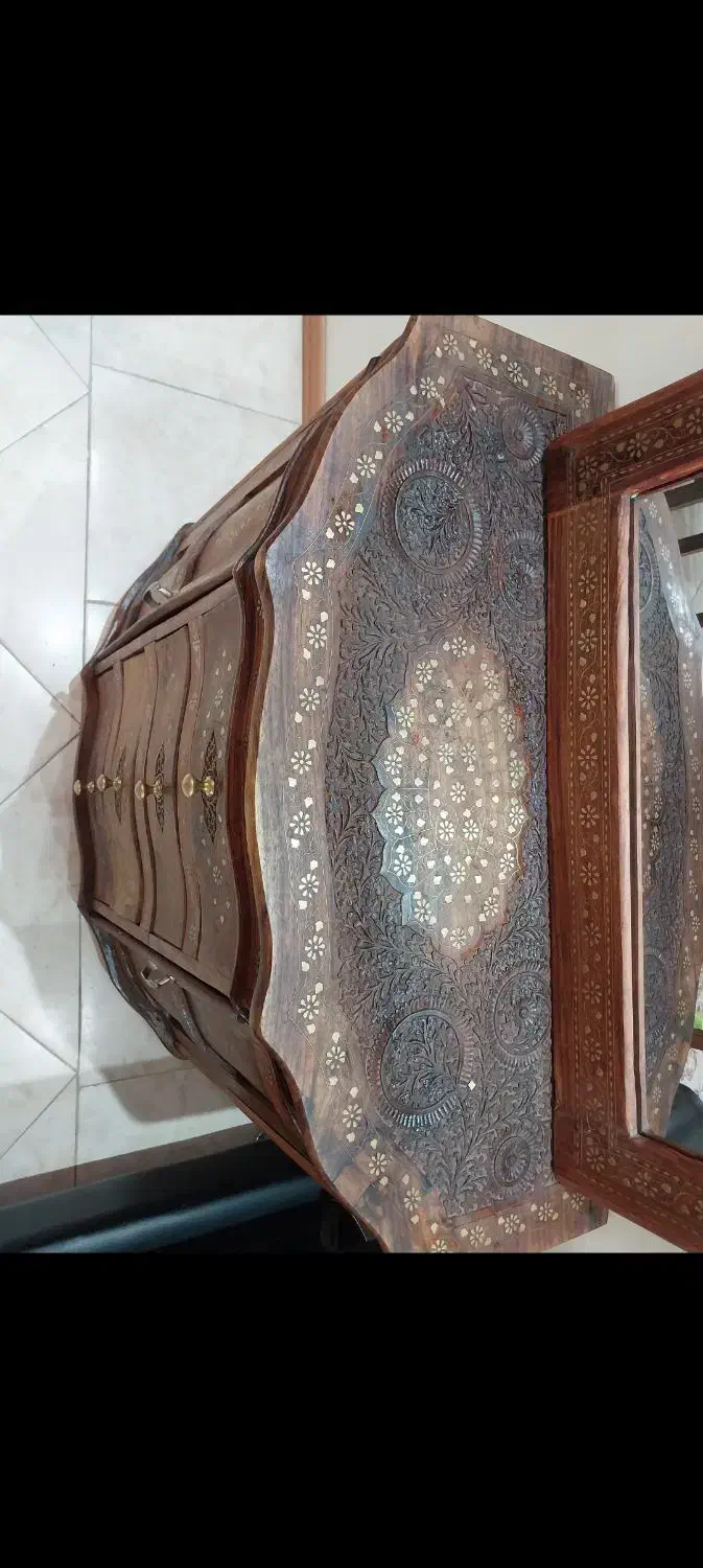 اینه کنسول هندی|آینه|شیراز, گلدشت معالی‌آباد|دیوار