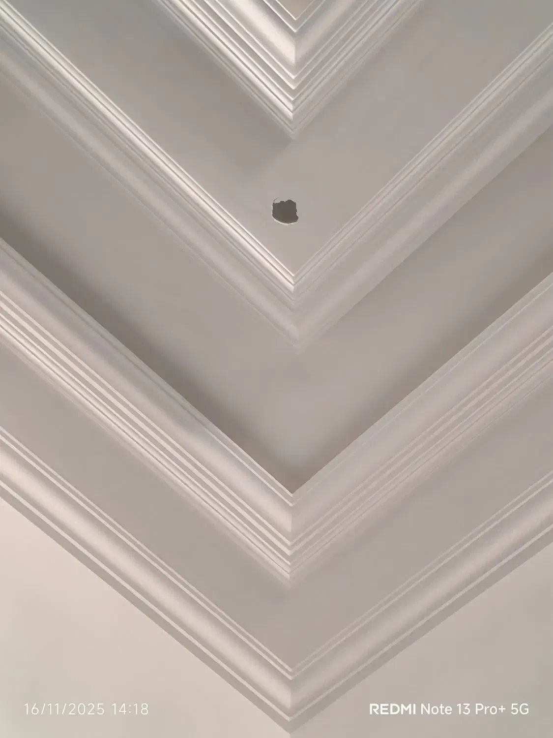 شاگرد گچکار|استخدام معماری، عمران و ساختمانی|سیرجان, |دیوار