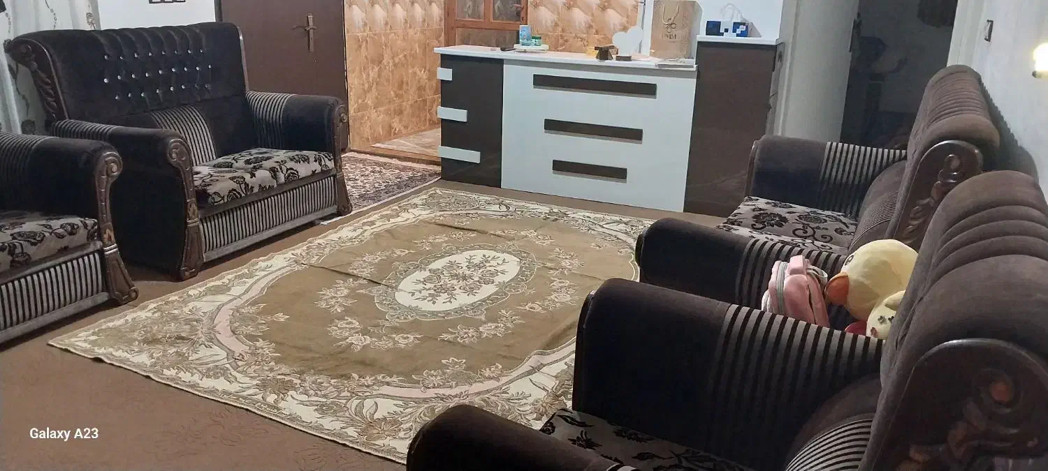 مبل ۷ نفره سالم|مبلمان خانگی و میز عسلی|زرگرشهر, |دیوار