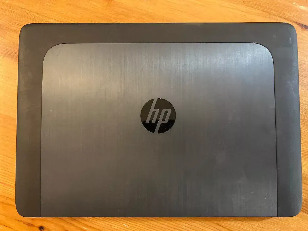 لپ تاپ hp Zbook14 گرافیکدار نسل 5و4 i7 با موس وکیف|رایانه همراه|ساری, |دیوار