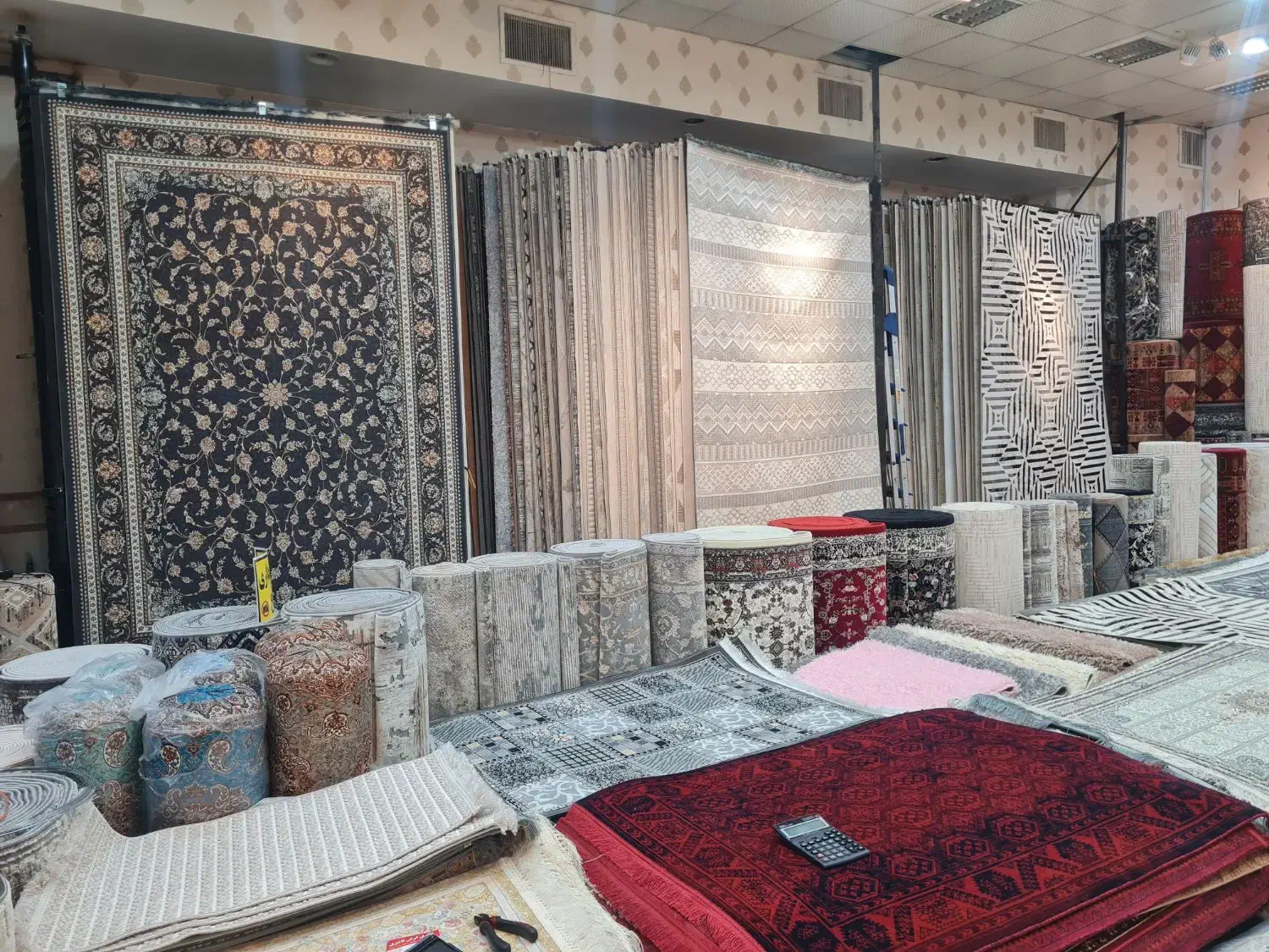 ۹متری،۱۲متری به قیمت کارخانه‌|فرش|مشهد, ولیعصر (شهرک غرب)|دیوار