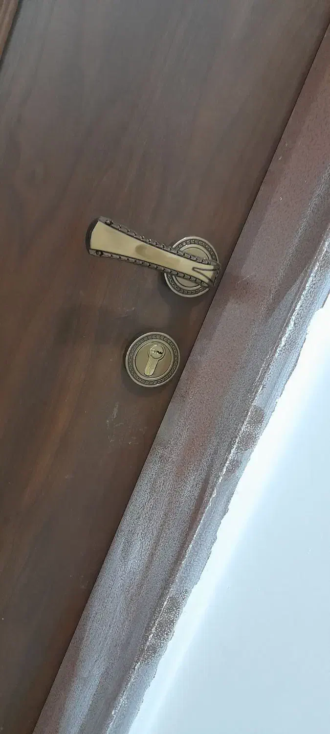 نصاب درب|خدمات پیشه و مهارت|سلماس, |دیوار