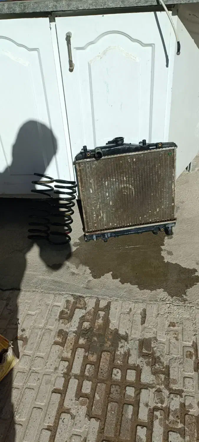 رادیاتور شرکتی پراید + فنر عقب پراید|قطعات یدکی و لوازم جانبی|سنندج, |دیوار