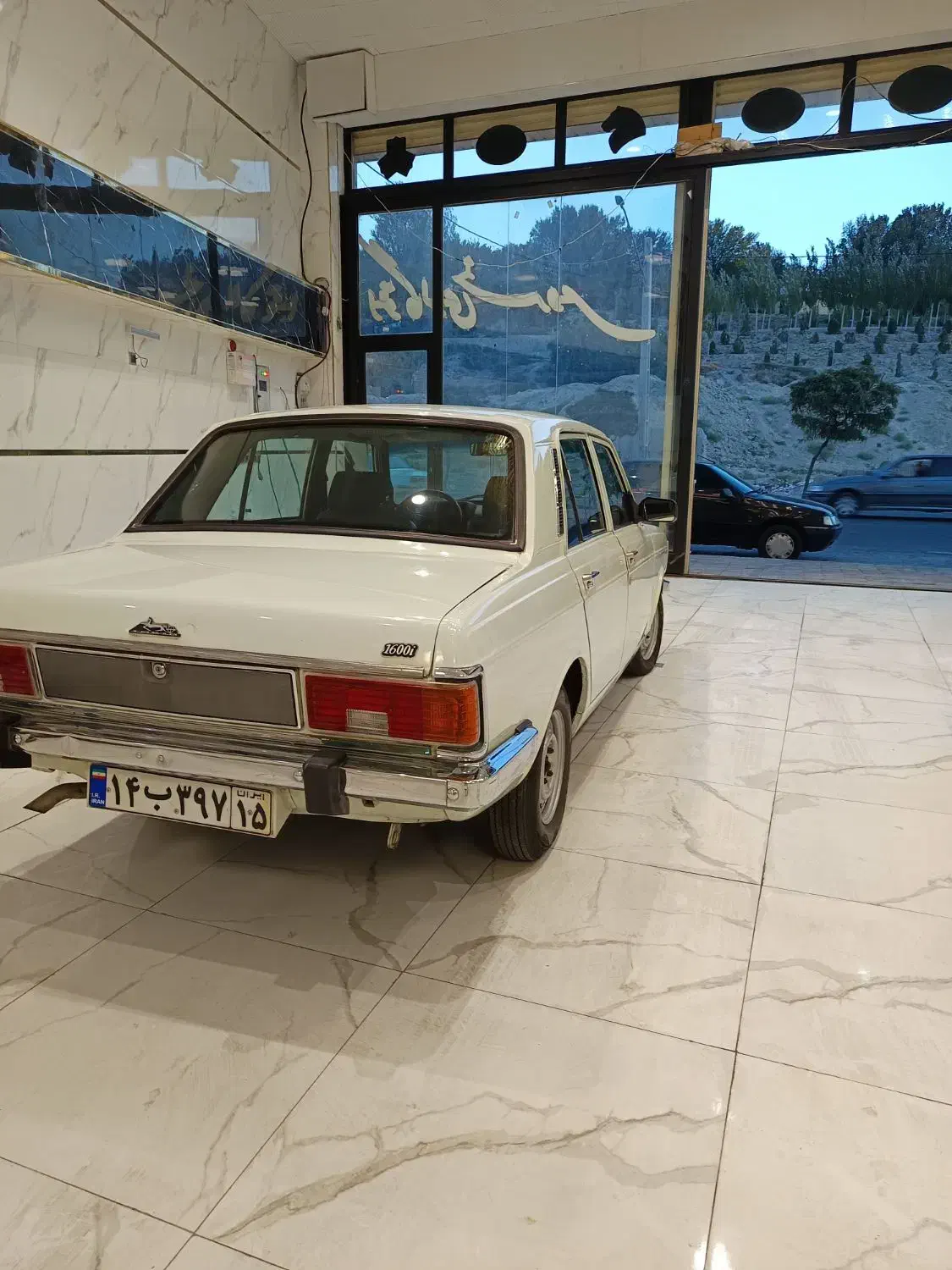 پیکان مدل ۸۳بی رنگ بدون کارکرد|خودرو سواری و وانت|تبریز, |دیوار