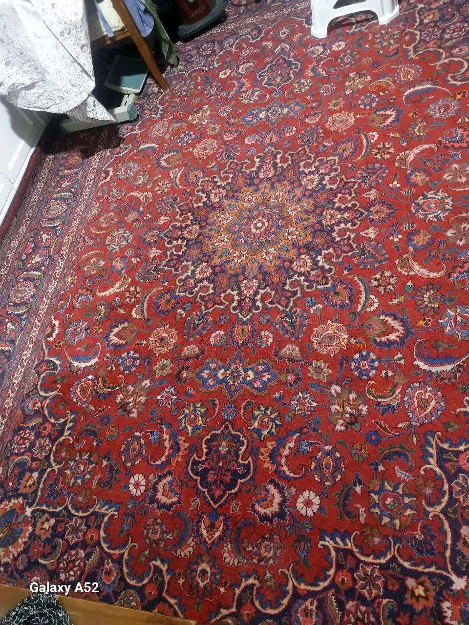 قالی دستی|فرش|مشهد, نوفل لوشاتو|دیوار