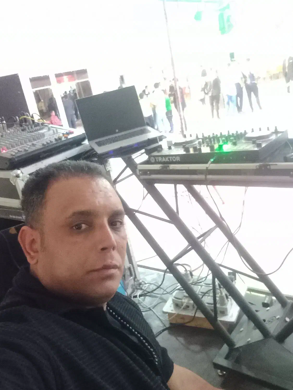 د ی ج ی dj|خدمات پذیرایی، مراسم|کازرون, |دیوار