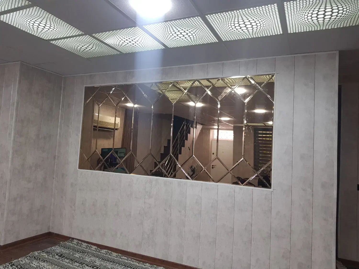 نصب سقف کاذب و دیوارپوش و کفپوش تضمینی|خدمات پیشه و مهارت|دزفول, |دیوار