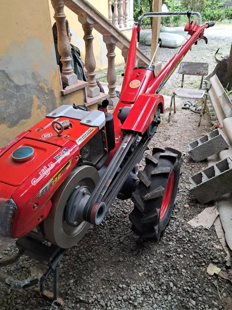 موتور ۱۴ اسب مزرعه خشک|ماشین‌آلات صنعتی|نور, |دیوار