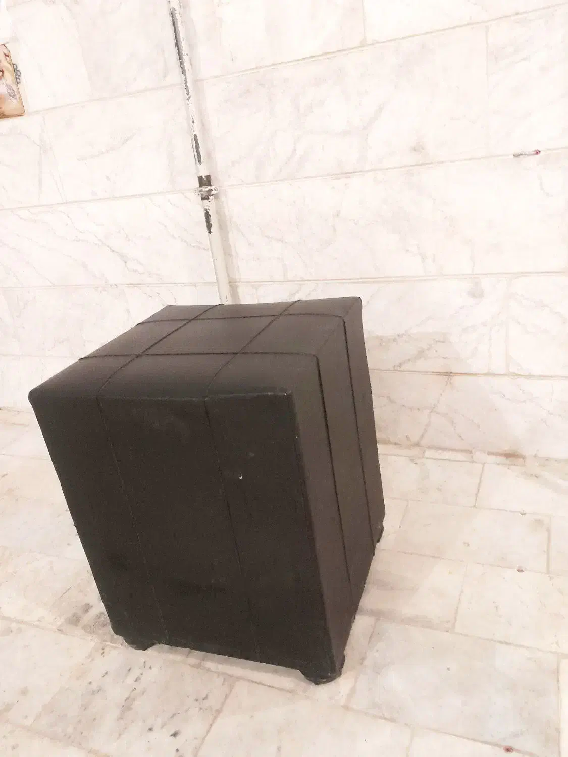 لوازم ارایشگاه|آرایشگاه و سالن‌های زیبایی|قیدار, |دیوار