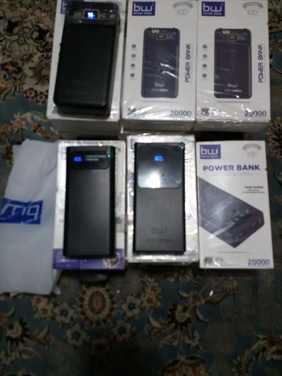 تعدادی پاوربانک ۲۰هزار|لوازم جانبی موبایل و تبلت|تهران, شاهین|دیوار