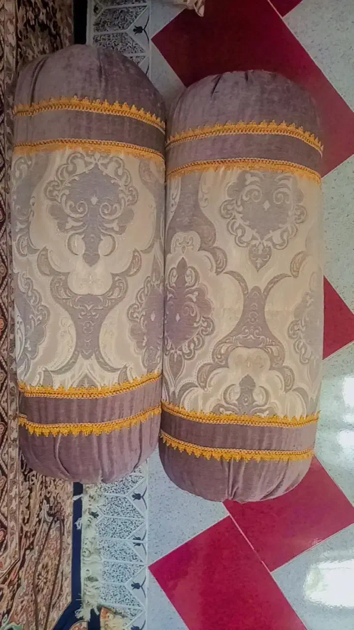 بالشت لوله ای|رختخواب، بالش، پتو|زابل, |دیوار