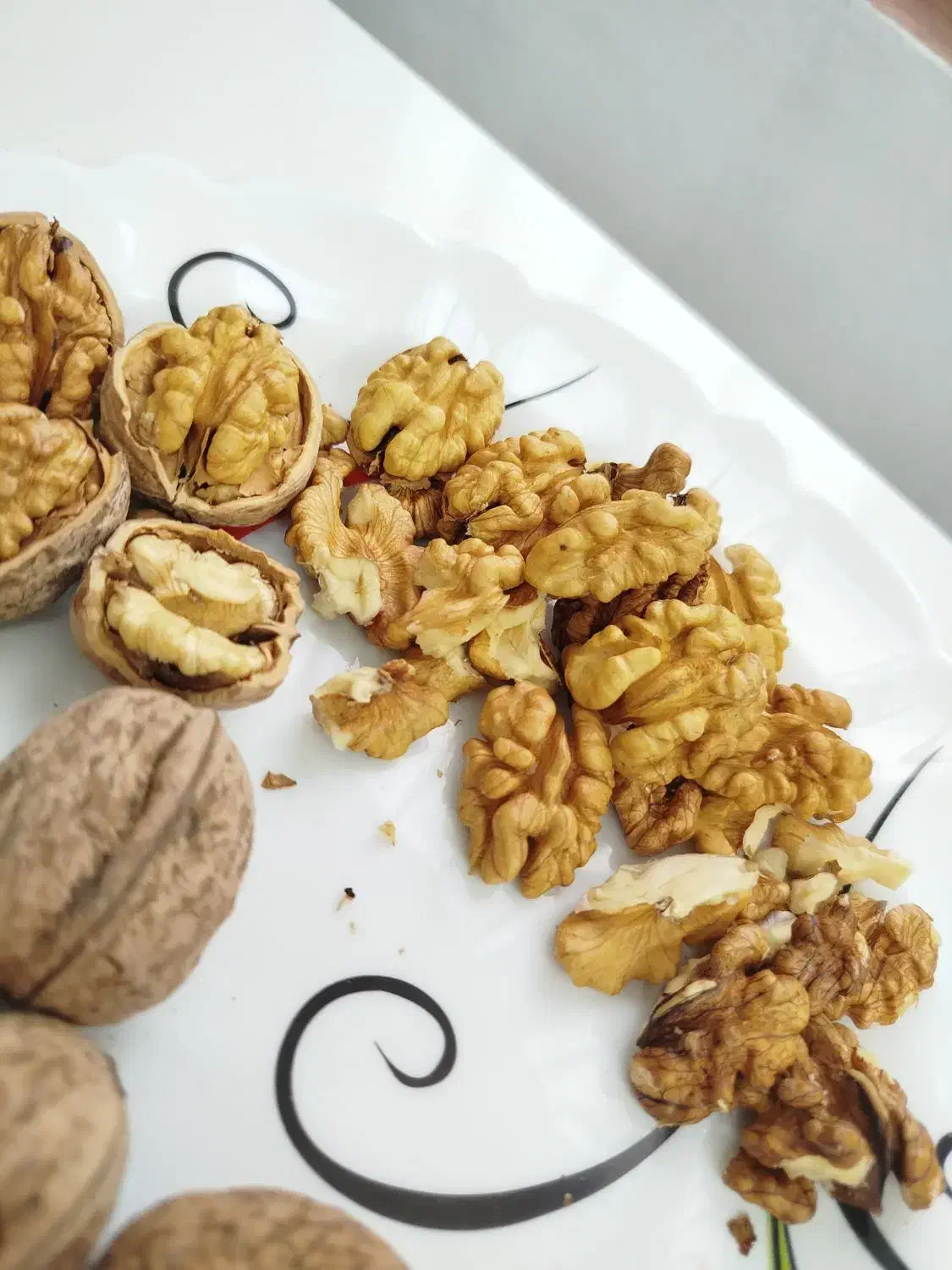 گردوی درجه یک خراسان|خوردنی و آشامیدنی|تنکابن, |دیوار