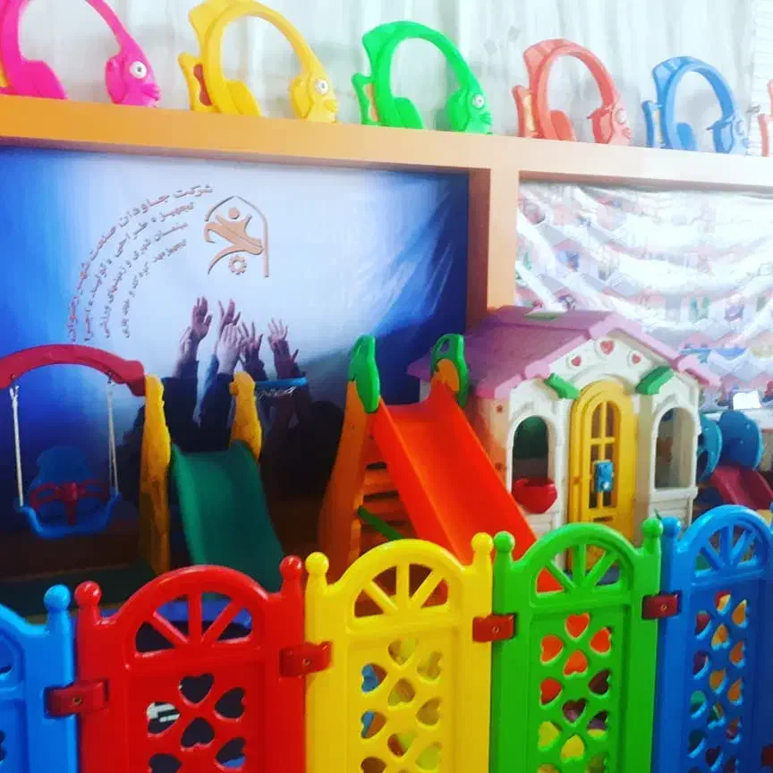 تاب و سرسره و کفپوش و چمن مصنوعی|اسباببازی|مشهد, سپاد|دیوار