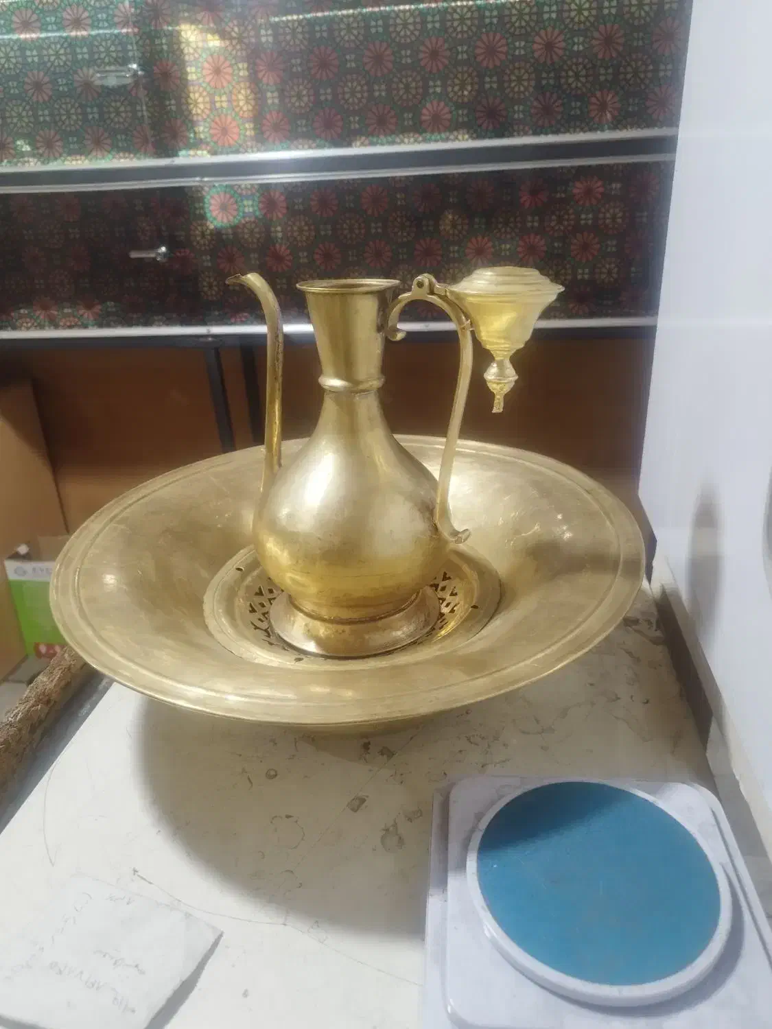 آفتابه لگن قدیمی|کلکسیون اشیاء عتیقه|زنجان, |دیوار