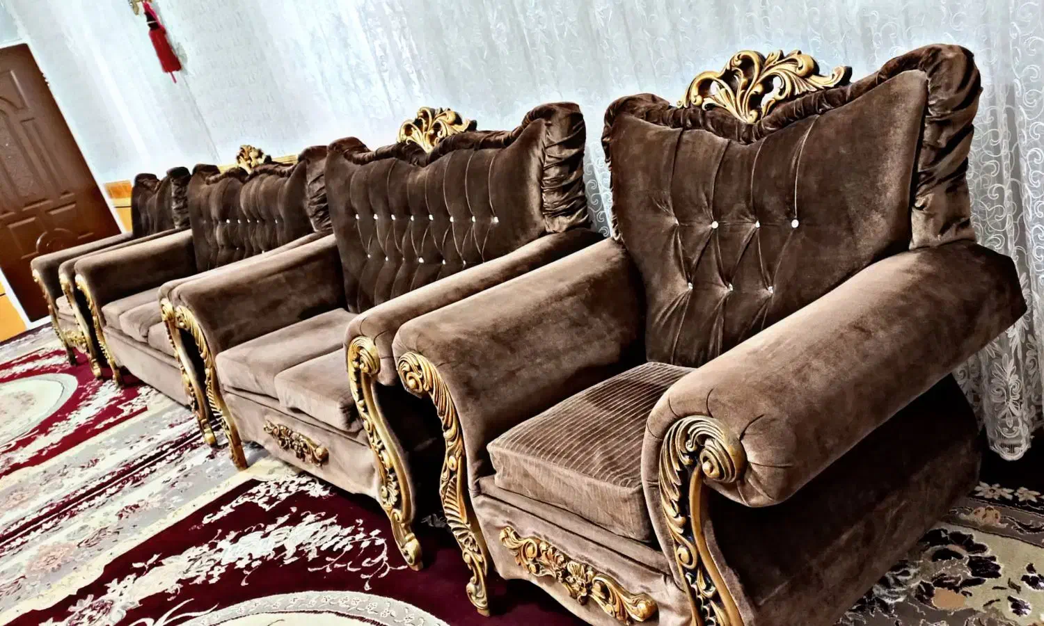 مبل سلطنتی|مبلمان خانگی و میز عسلی|شال, |دیوار