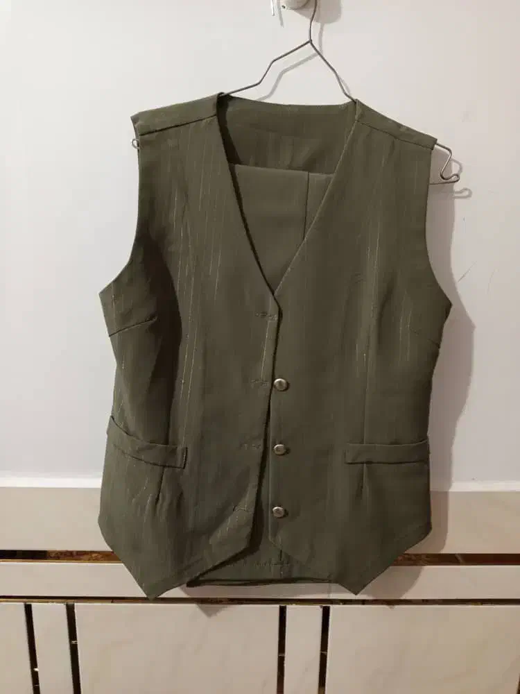 کت و شلوار|لباس|دزفول, |دیوار