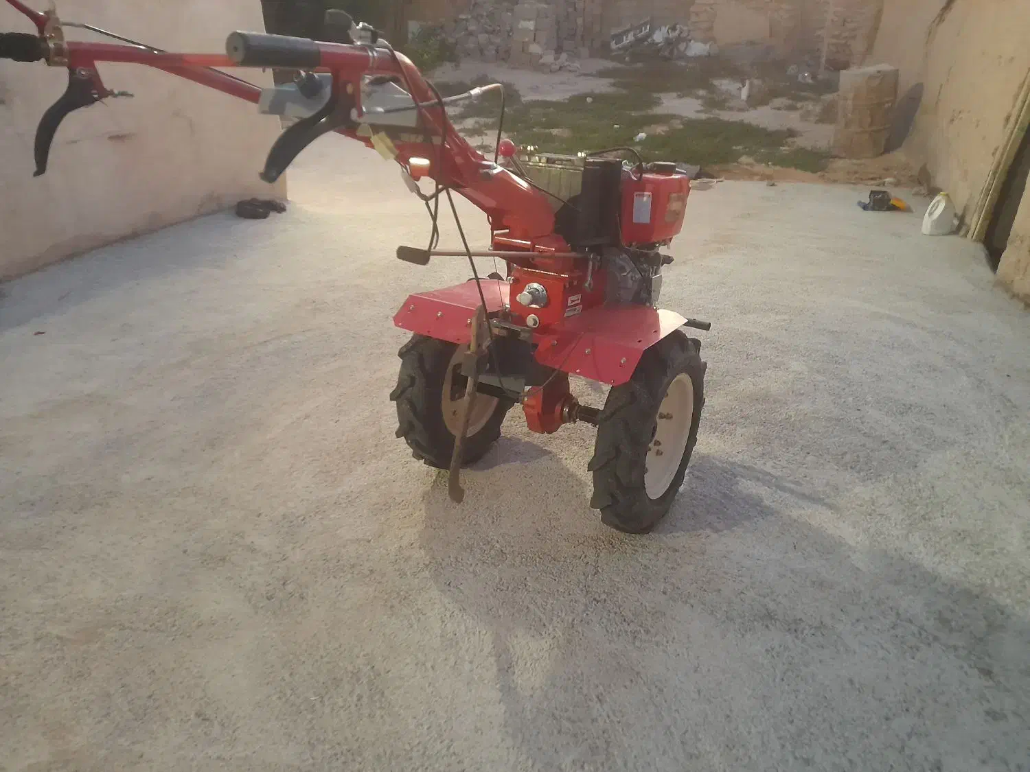 تیلر ۱۰ اسب کاما اورجینال|ماشین‌آلات صنعتی|زیویه, |دیوار