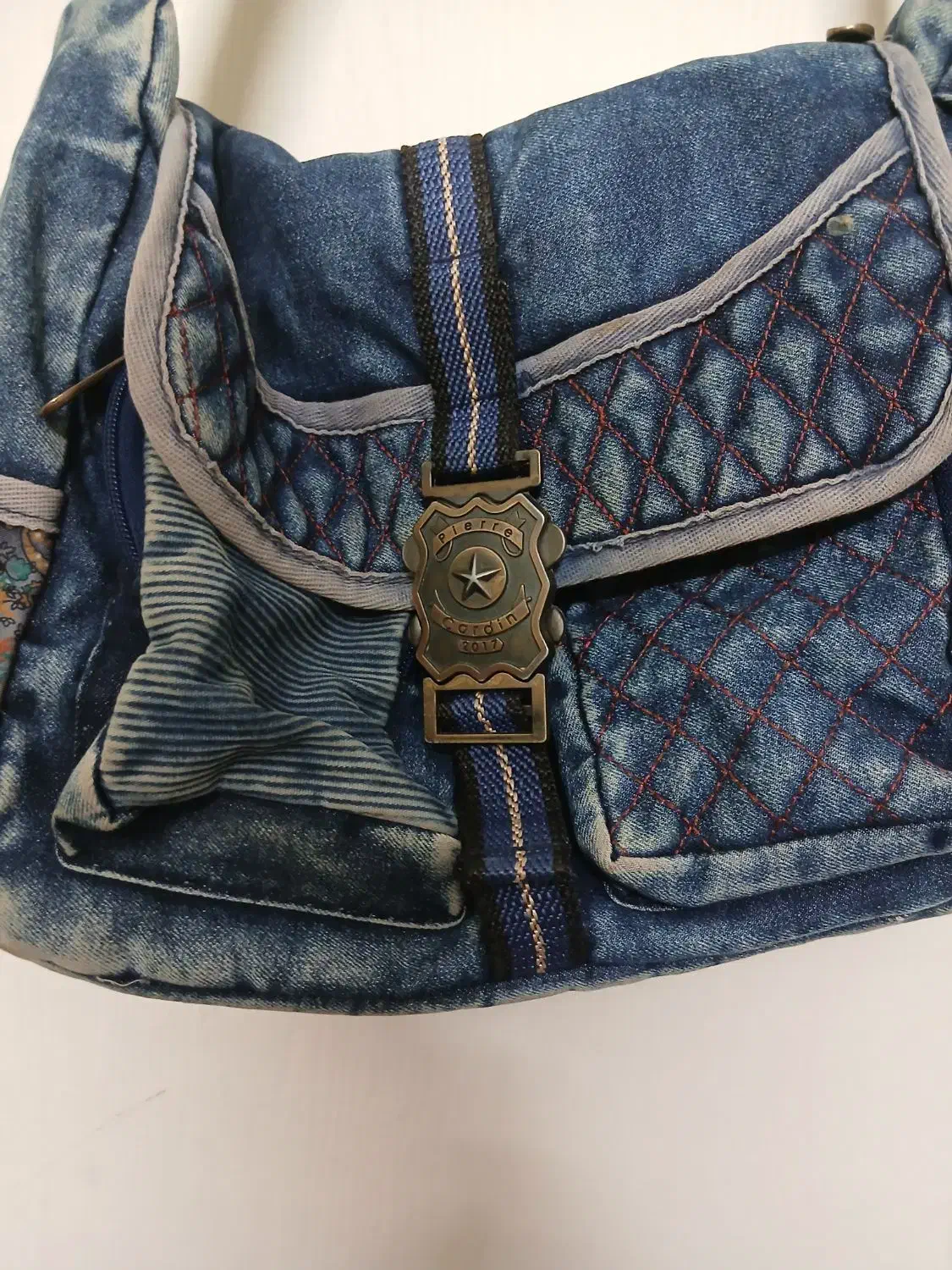 کیف دوشی|کیف، کفش، کمربند|قم, سالاریه|دیوار