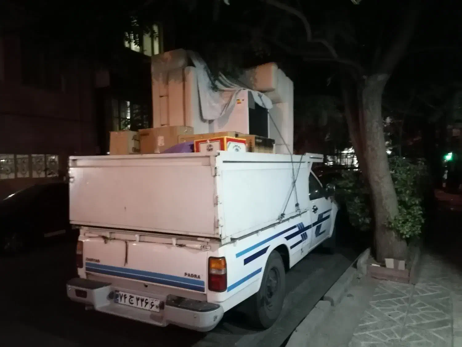 نیسان بار وانت تلفنی حمل بار کارگر|خدمات حمل و نقل|تهران, شهرک چیتگر|دیوار