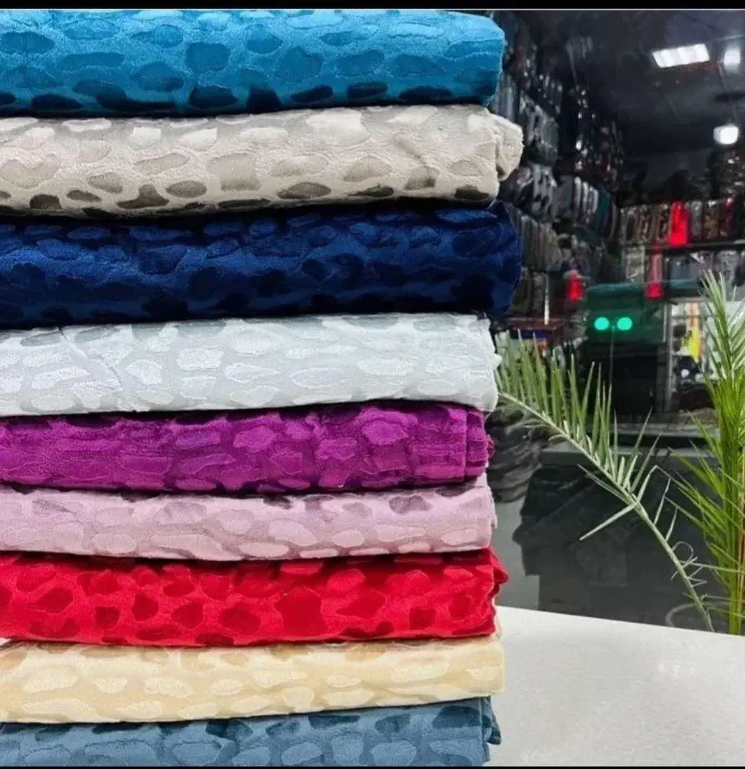 پتو مسافرتی|رختخواب، بالش، پتو|بومهن, |دیوار