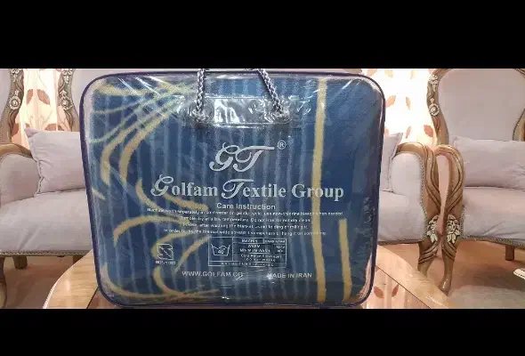 پتوی یکنفره ضخیم و نو|رختخواب، بالش، پتو|کرج, برغان|دیوار