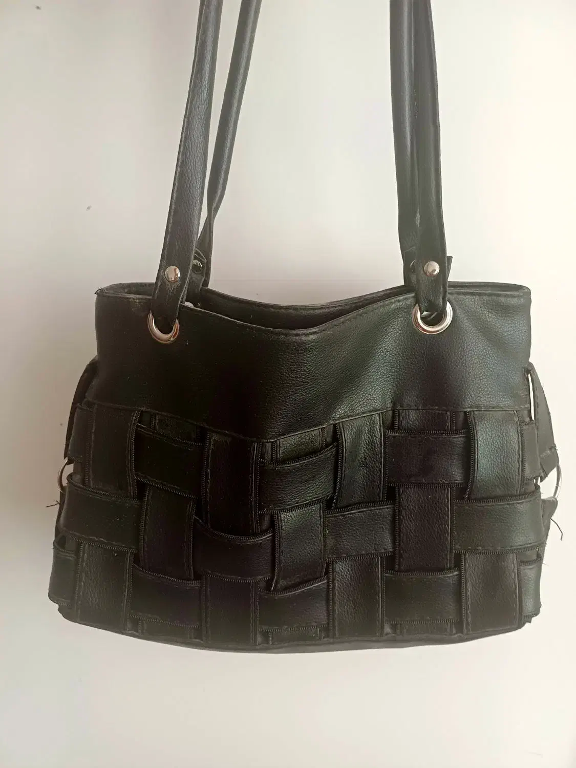 کیف|لباس|یزد, |دیوار