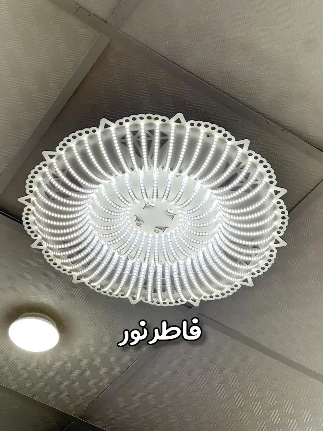 لامپ های دست ساز|لامپ و چراغ|ایرانشهر, |دیوار