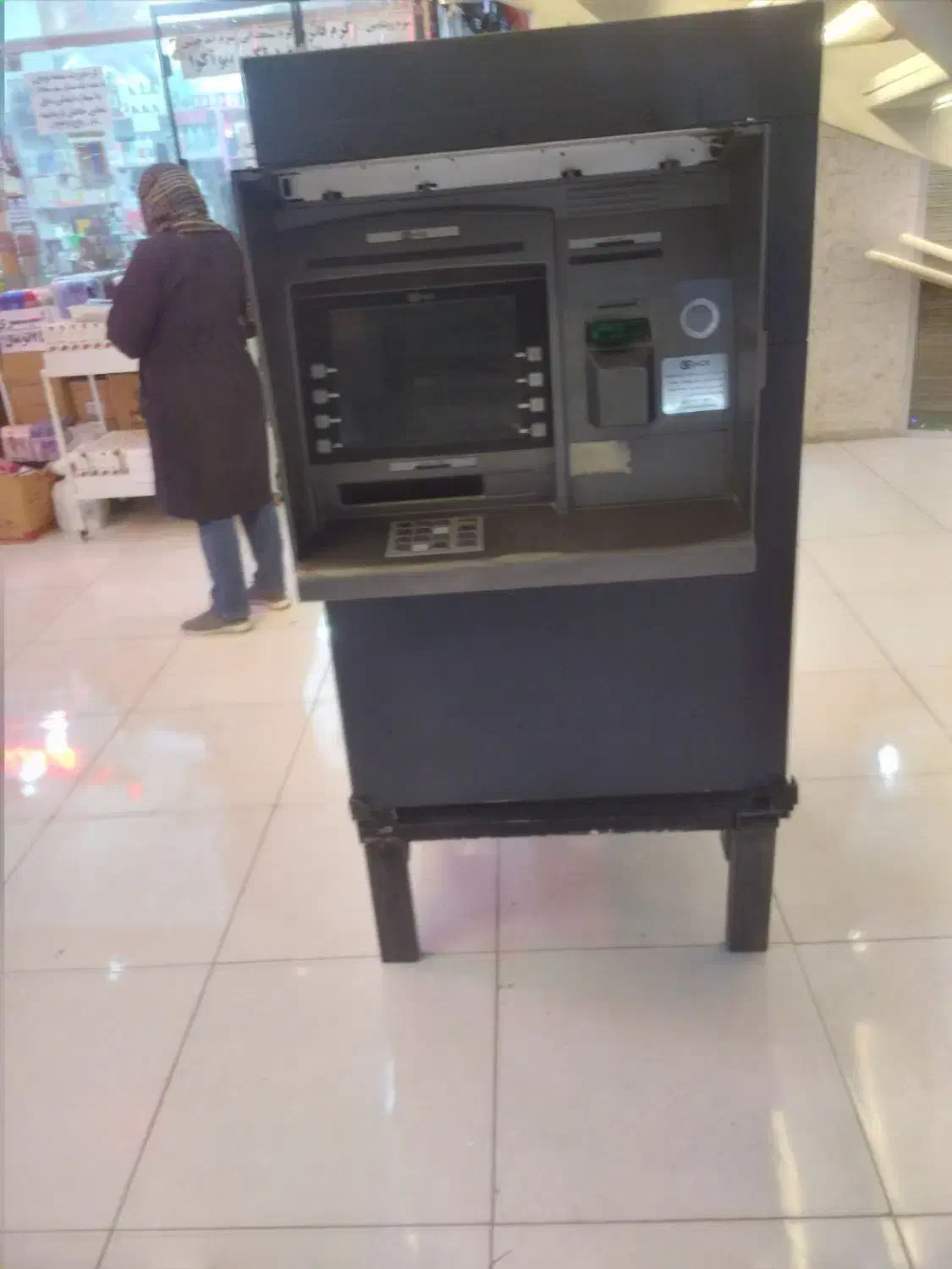 دستگاه عابر ncr|فروشگاه و مغازه|فولادشهر, مسکن مهر فولادشهر|دیوار