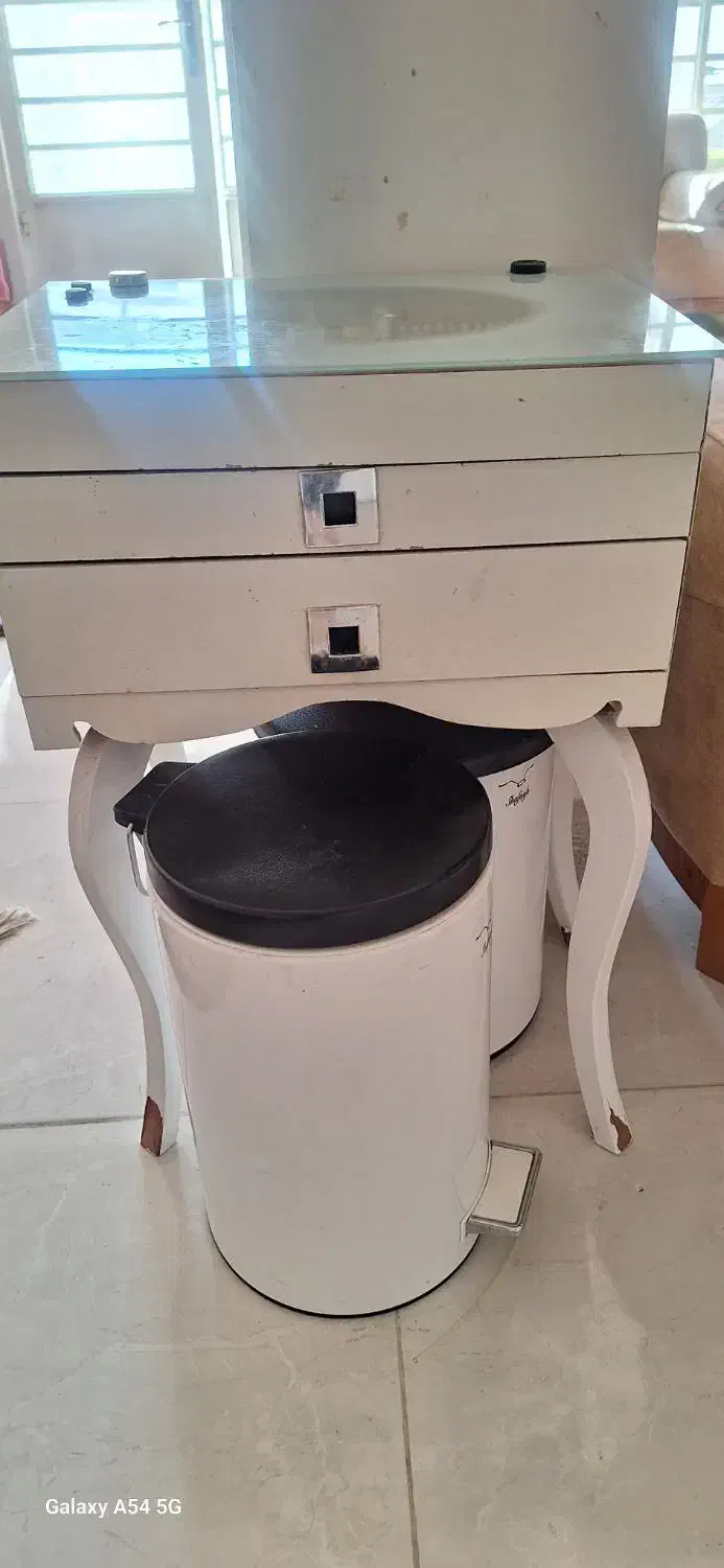 کنسول قاشق و چنگال|بوفه، ویترین، کنسول|ایذه, |دیوار