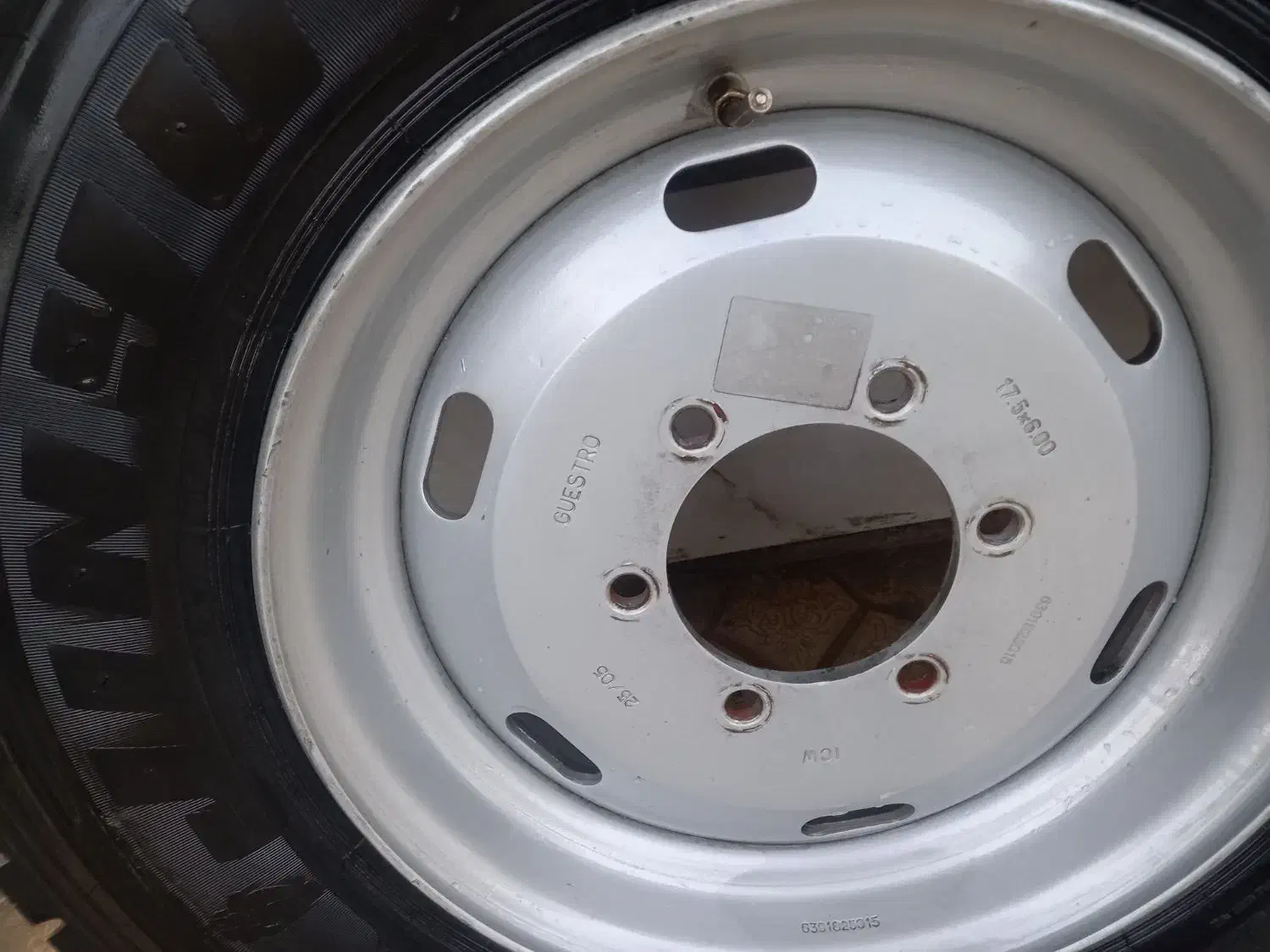 یک جفت لاستیک و رینگ|قطعات یدکی و لوازم جانبی|شراء, |دیوار