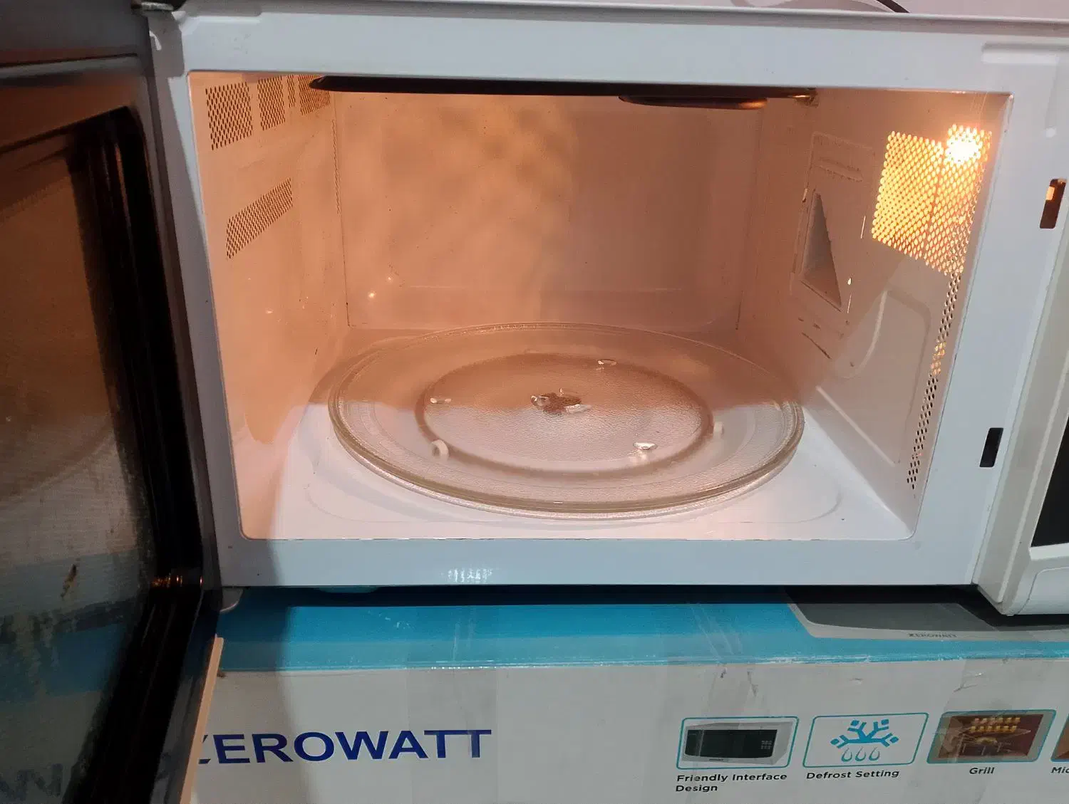 ماکروویو|اجاق گاز و لوازم برقی پختوپز|قم, امامزاده ابراهیم|دیوار