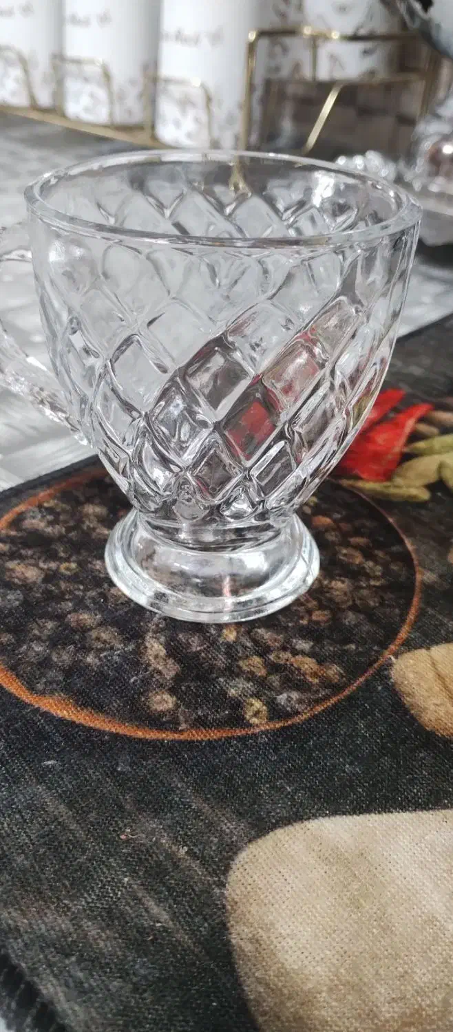 استکان|ظروف سرو و پذیرایی|قم, نوبهار|دیوار