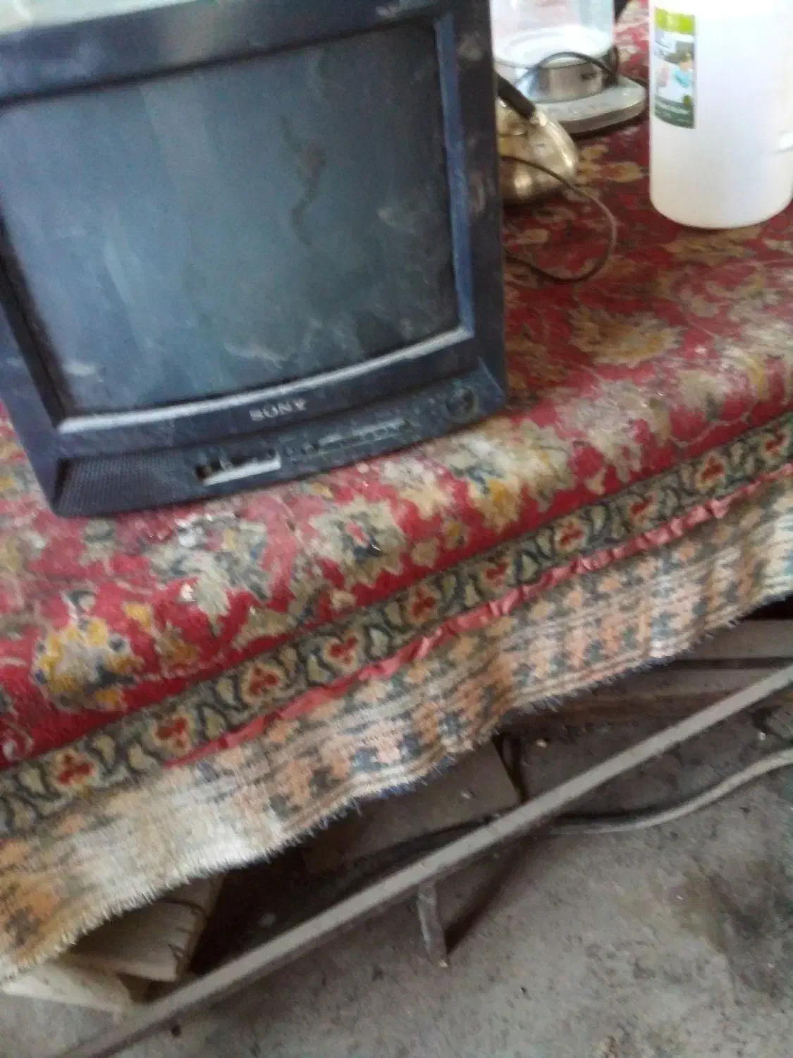 تلویزیون قدیمی|تلویزیون و پروژکتور|کاشان, راوند|دیوار