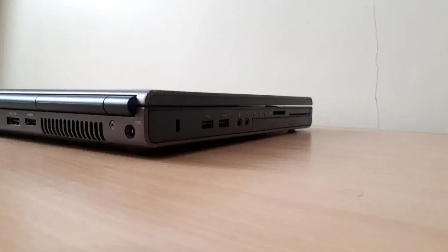 لپ تاپ طراحی دل ۳۲گیگ رم اجراییquadro|رایانه همراه|تهران, وردآورد|دیوار