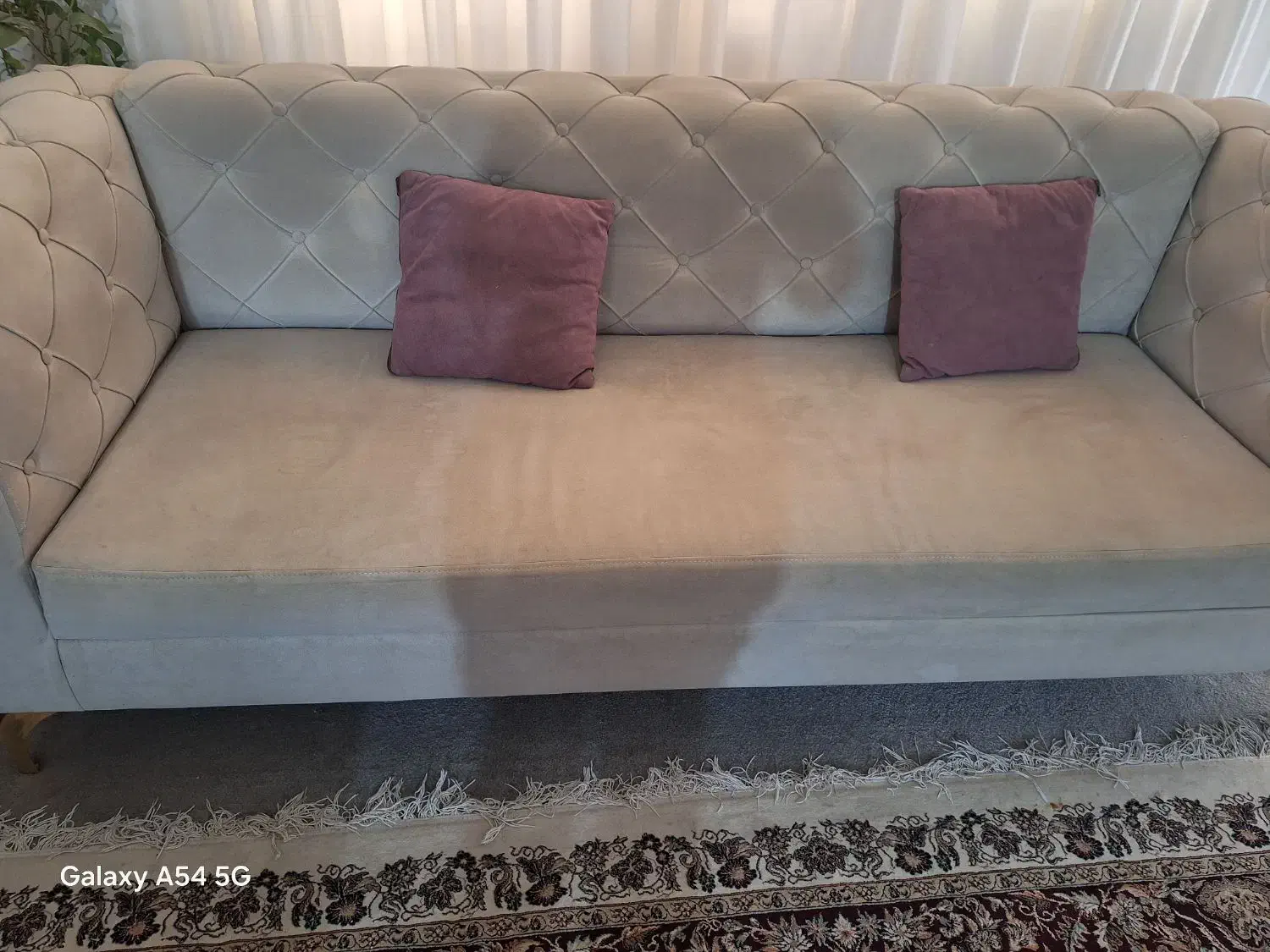 مبل ۷ نفره چستر همراه با یه پاف ۴ میلیون|مبلمان خانگی و میز عسلی|شاهین‌شهر, شهرک گلدیس|دیوار