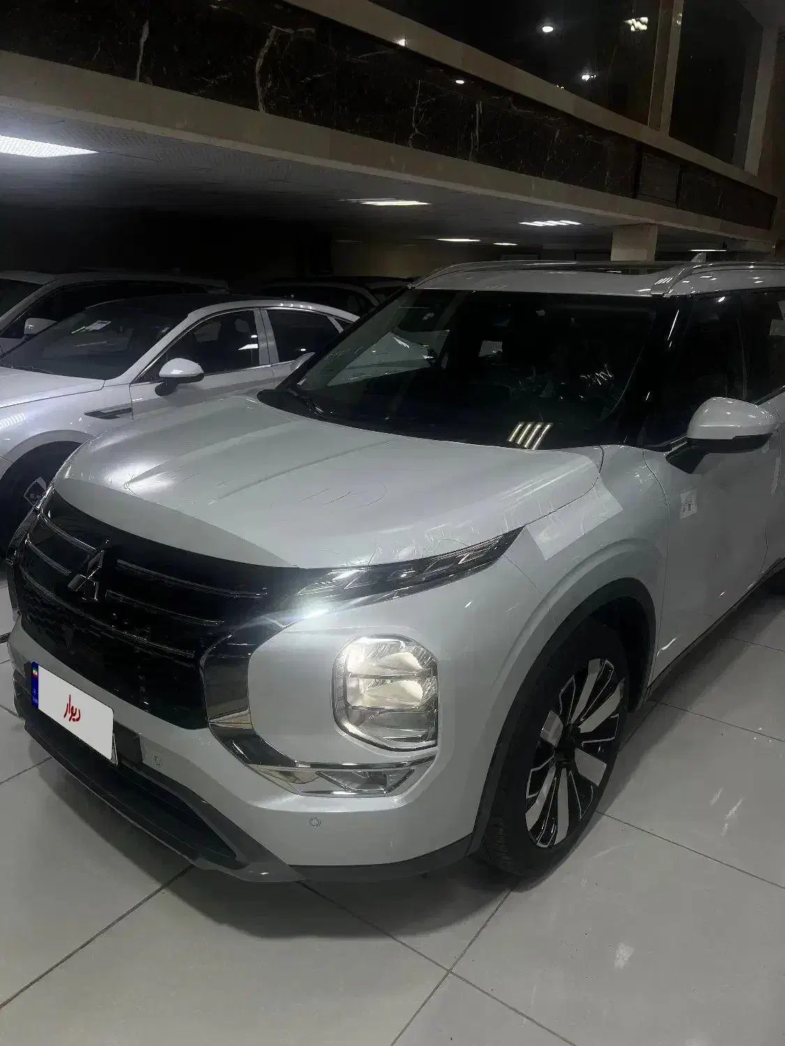 اوتلندر اچ لاین ۲۰۲۶|خودرو سواری و وانت|اهواز, نادری|دیوار