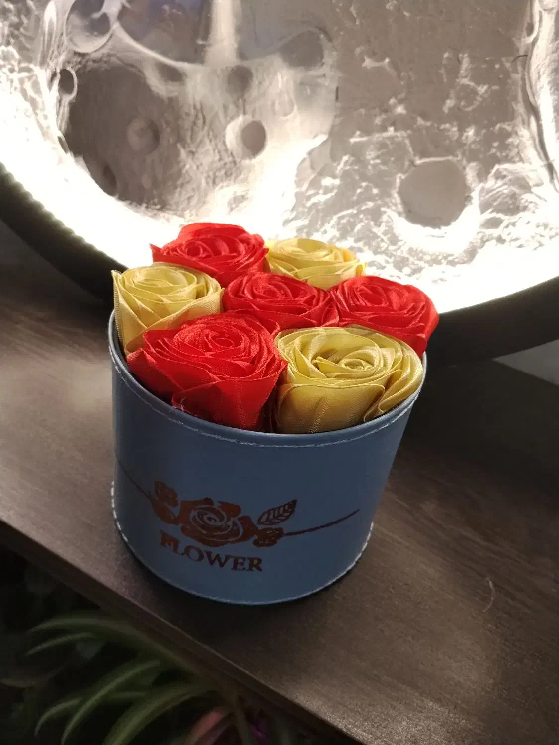 گل ربانی ویژه روز مادر|گل مصنوعی|فولادشهر, سایت صنعتی کاوه|دیوار