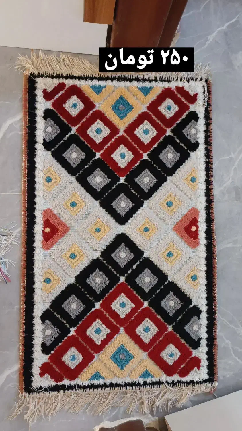 پادری ، گلیم|پادری|رشت, کوی غلام نیا|دیوار