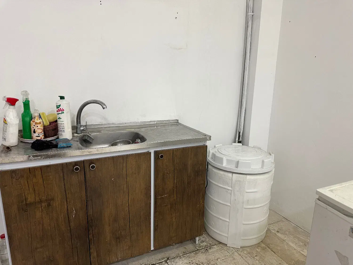 سینک و دستگاه شوتینگ فاضلاب|مصالح و تجهیزات ساختمان|بابلسر, |دیوار