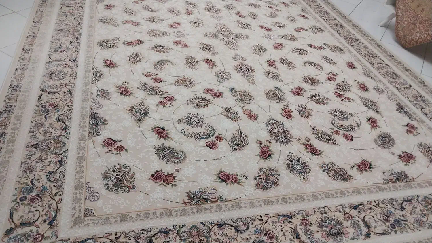 فرش ۹ متری|فرش|رشت, استقامت ۱|دیوار