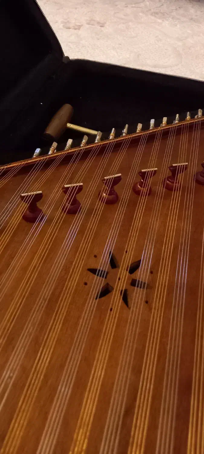 سنتور بسیار تمیز|سازهای سنتی|پردیس, فاز ۱۱|دیوار