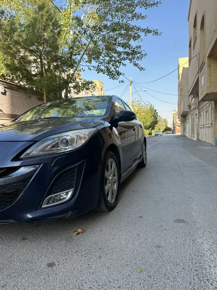 مزدا 3 new مدل ۹۰ تیپ 3|خودرو سواری و وانت|اصفهان, بهارستان (مخابرات)|دیوار