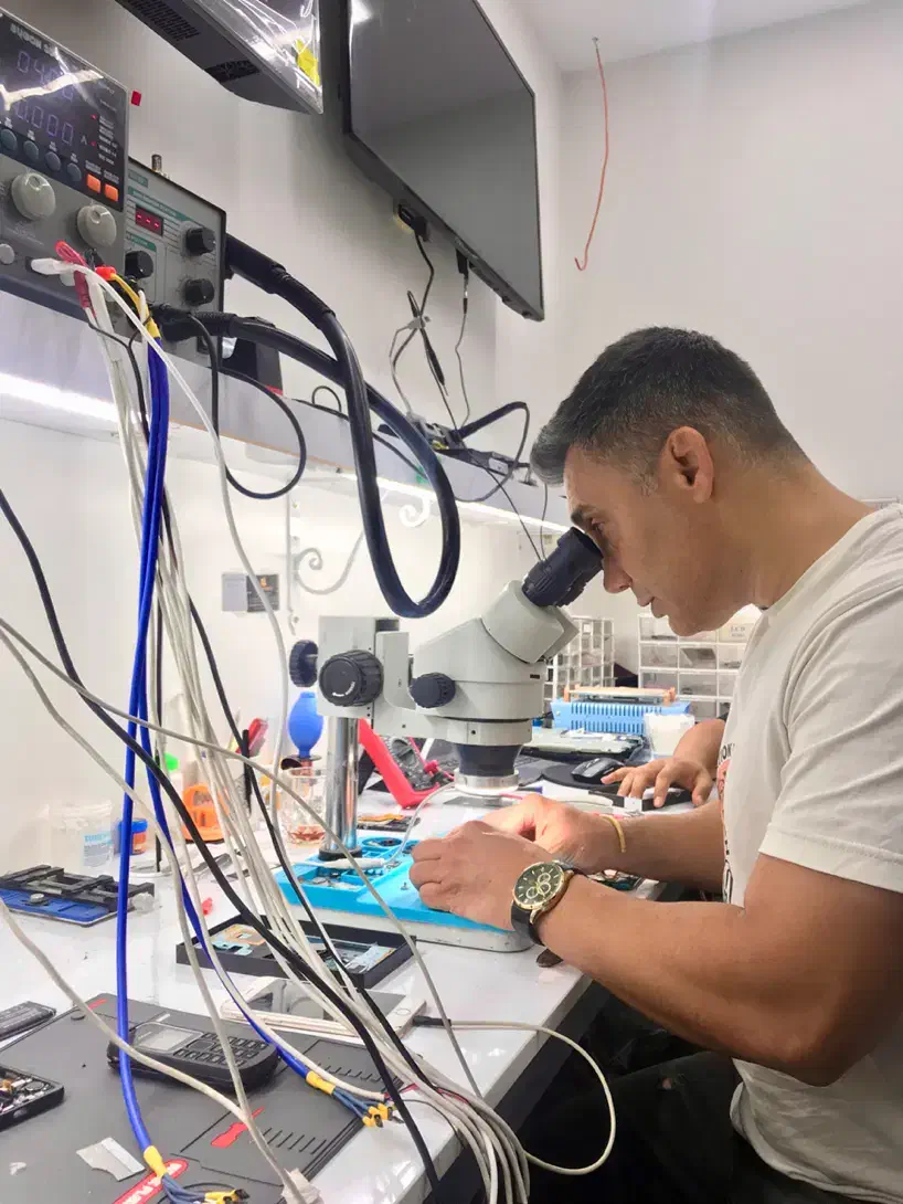 تعمیرات تخصصی موبایل های اندرویدی و ایفون|خدمات رایانهای و موبایل|تهران, شیخ هادی|دیوار