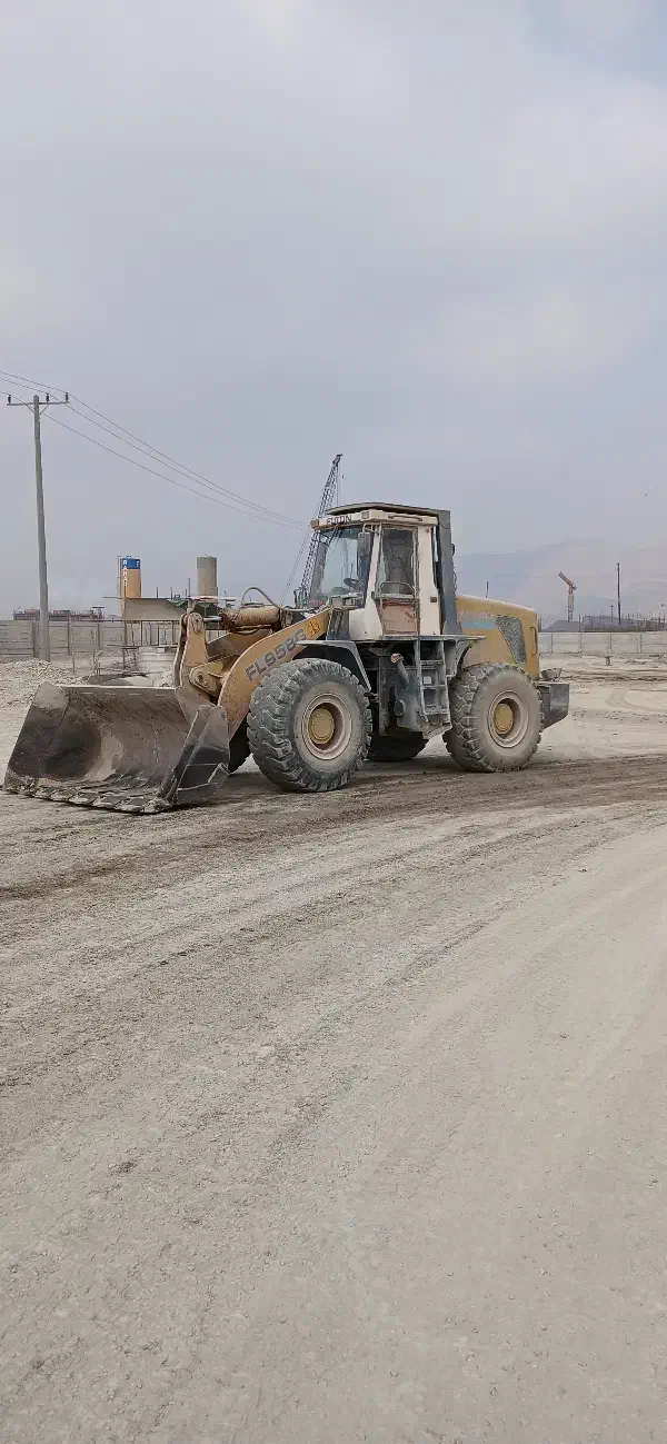 لودر فوتون|خودرو سنگین|بندرعباس, |دیوار