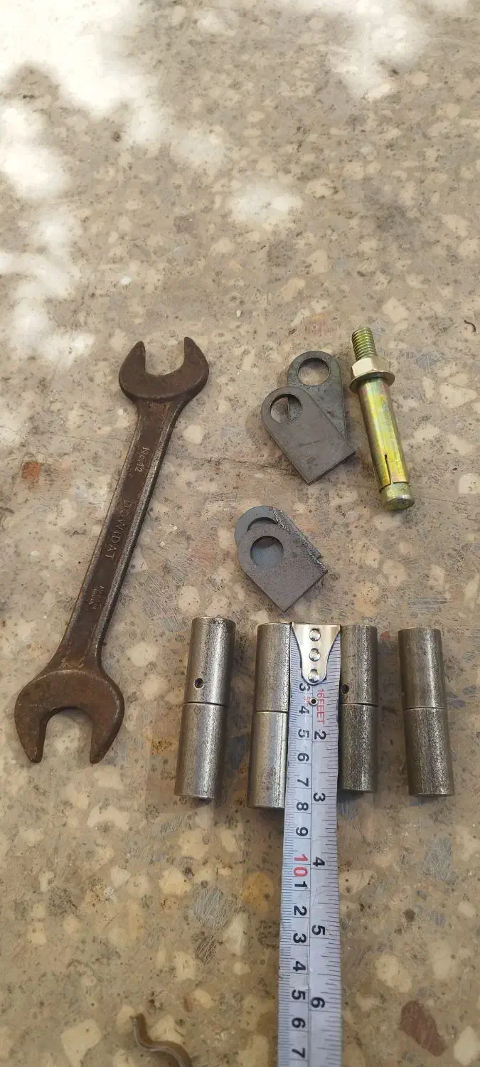 سطل شیرآلات باربند قفل دستگیر اچار توری گونی ساعت|آب‌چکان و نظم‌دهنده ظروف|شیراز, فرگاز|دیوار