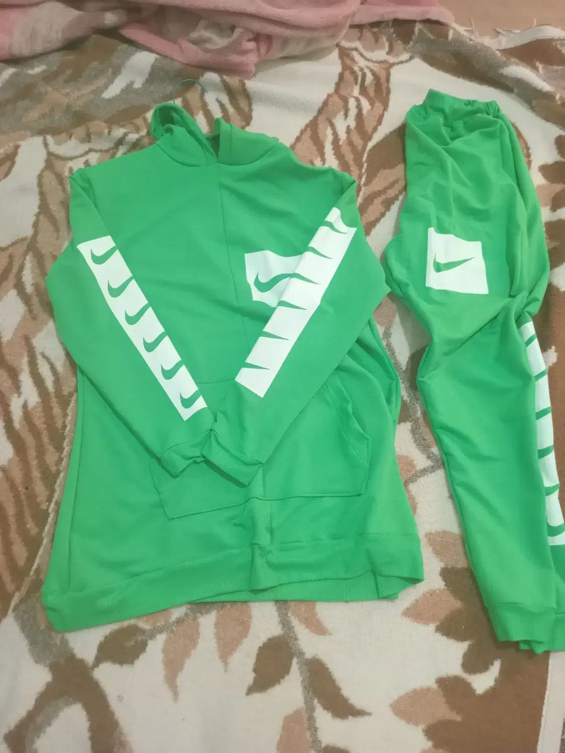 لباس نجلسی و اسپورت|لباس|چغادک, |دیوار