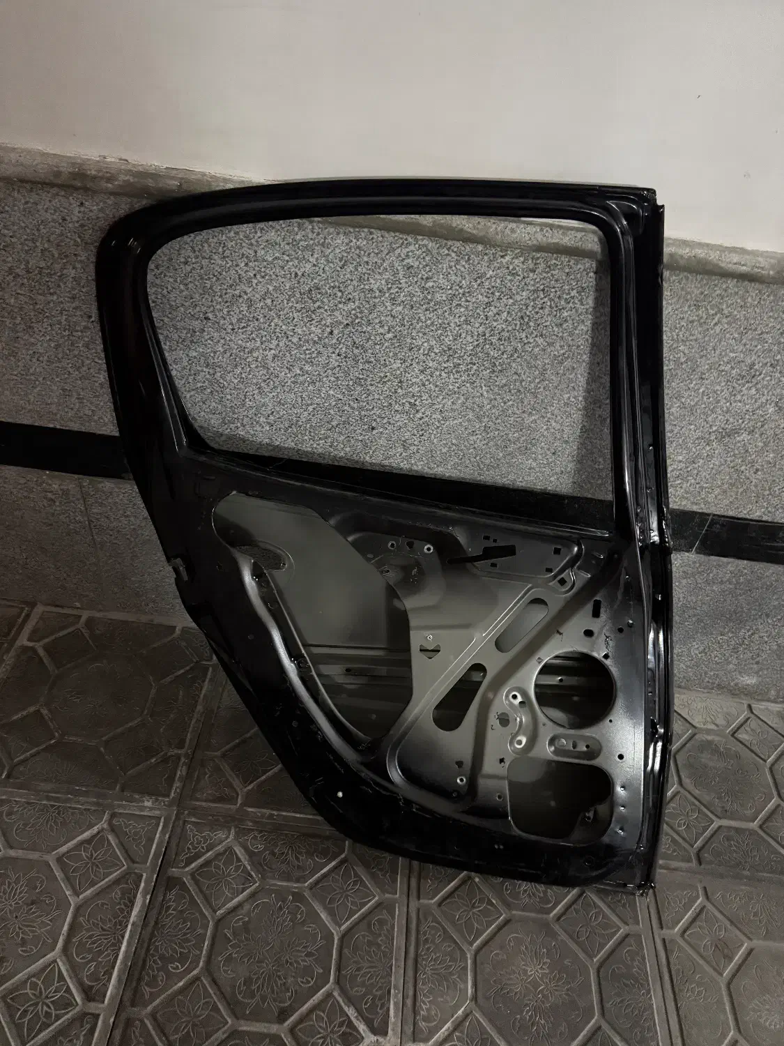 درب مشکی ۲۰۷ ۲۰۶|قطعات یدکی و لوازم جانبی|نیشابور, شهرک فیروزه|دیوار