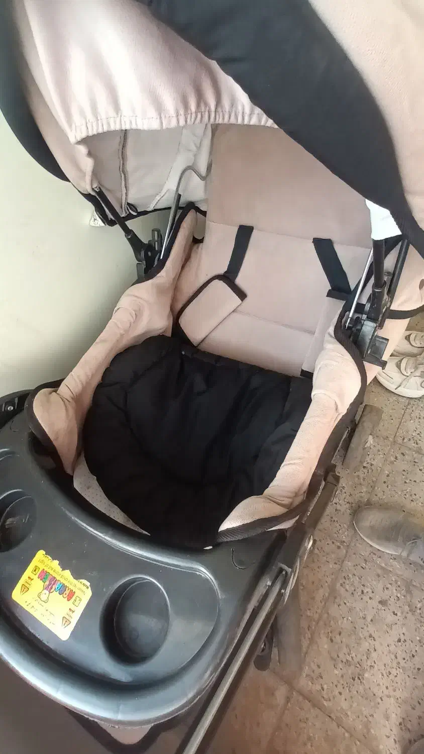 کالسکه درحدنو|کالسکه و لوازم جانبی|مشهد, هنرور|دیوار