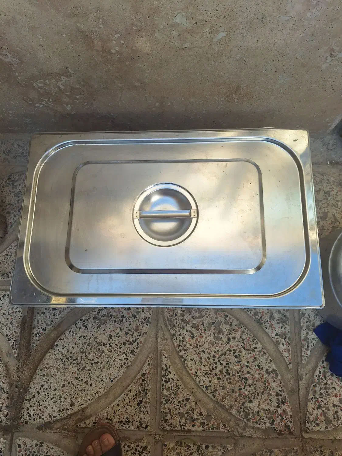 دو عدد ظرف بن ماری در دار بزرگ ۱.۱ و عمق ۲۰ سانت|ظروف پخت‌وپز|ملارد, |دیوار